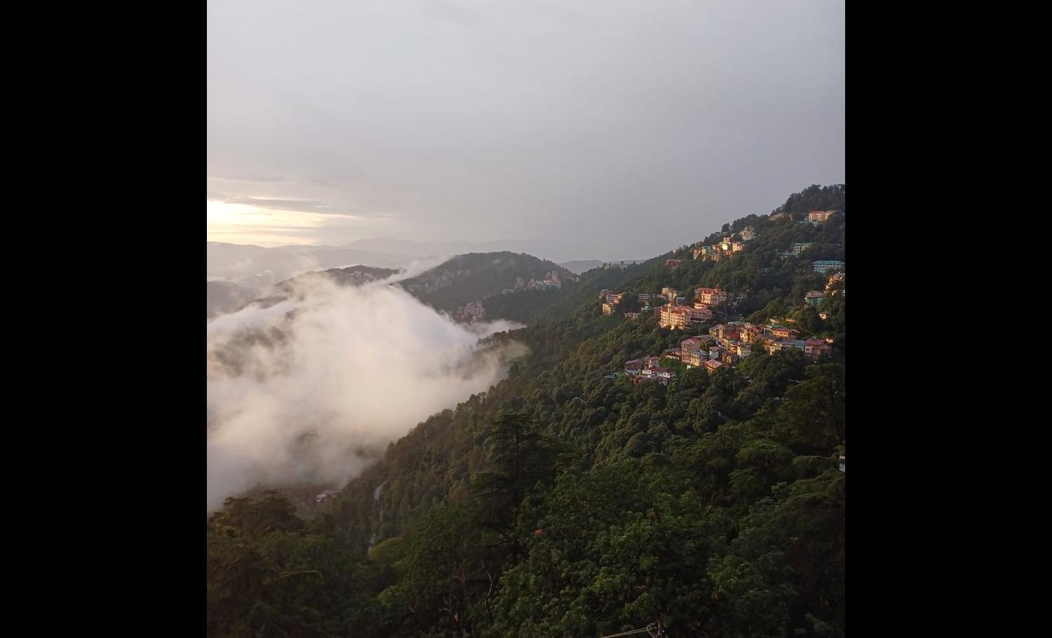 Hotel Harbans Shimla Exteriör bild