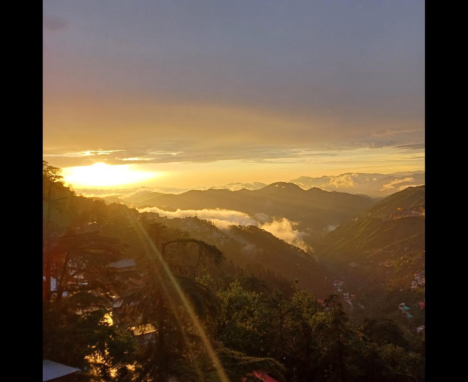 Hotel Harbans Shimla Exteriör bild